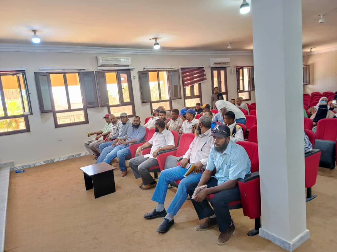 نشاطات العاملين بوحدة الخدمات